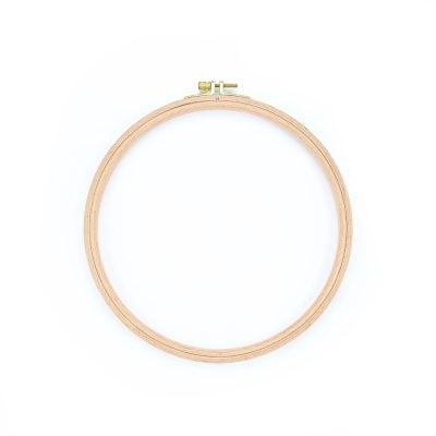 NURGE EMBROIDERY HOOP - WOODEN SCREWED 8MM
