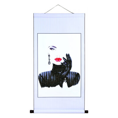DIAMOND DOTZ SCROLL - LADY IN BLACK
